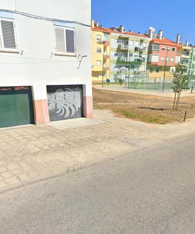 Apartamento Remodelado No Seixal Сейшал Екстериор снимка