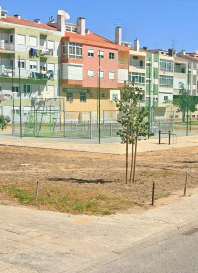 Apartamento Remodelado No Seixal Сейшал Екстериор снимка